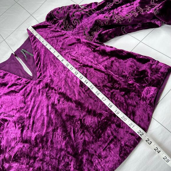 Anthropologie Top Womens Large Petite Purple Plum Velvet Cutout V Neck Bohemian - Picture 10 of 10